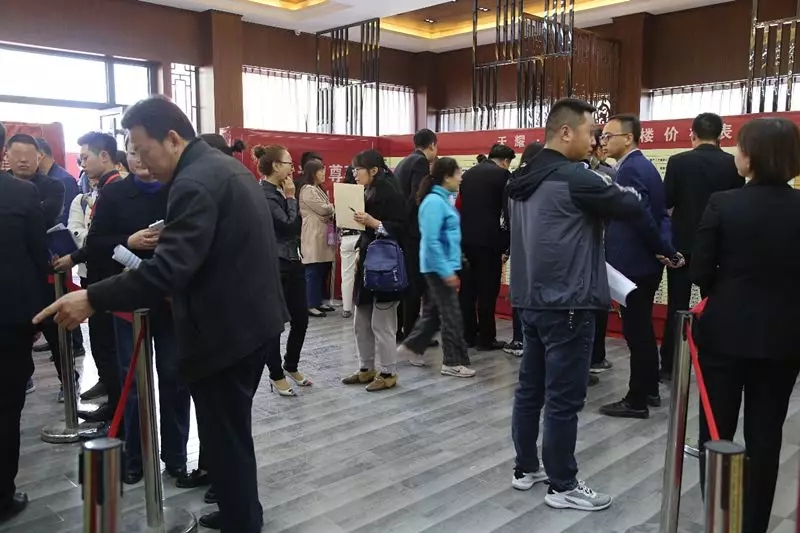 天耀·麒麟阁—3月31日首期开盘，传奇天耀、生而不凡、载誉开盘、热势难挡！