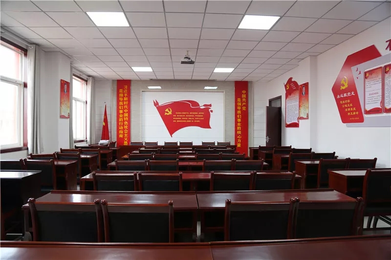 捐资助学  大爱无疆｜轩苑集团向新福园中学捐赠30万提升校园文化建设